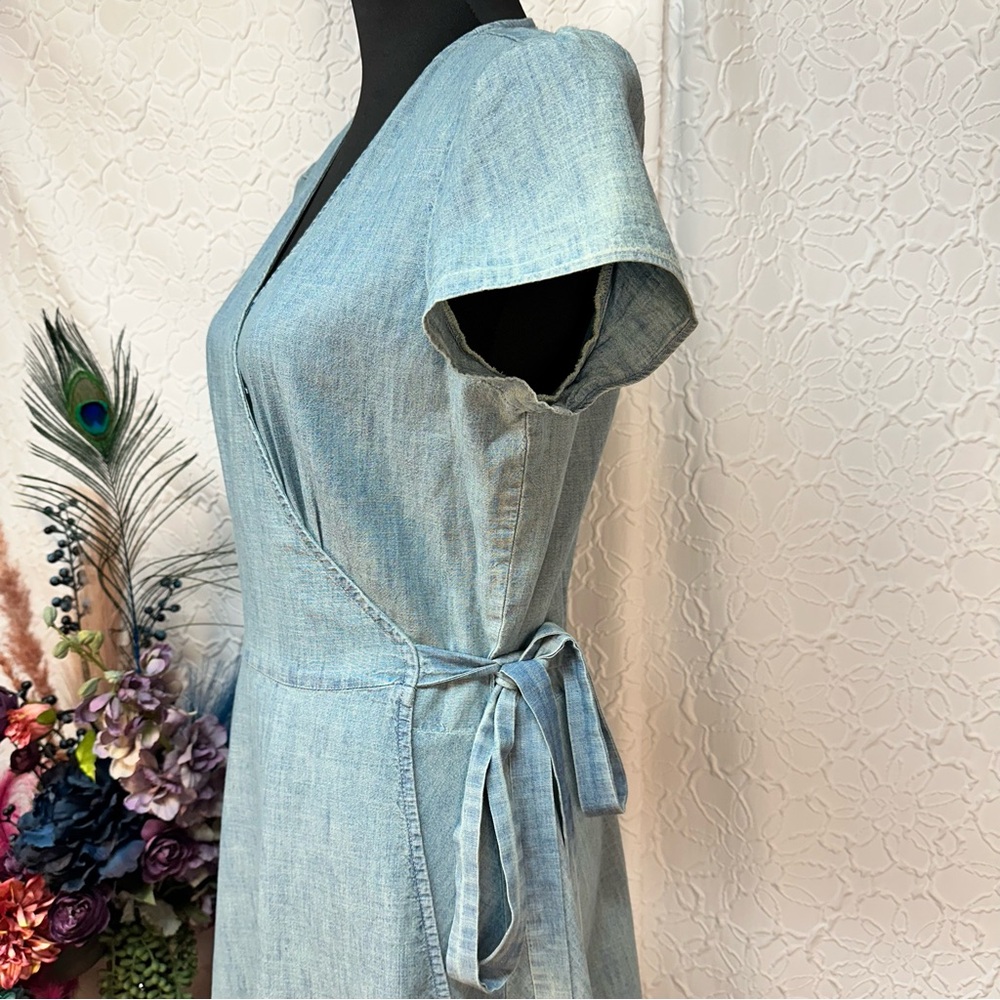 POLO Ralph Lauren🩵 Chambray Blue Wrap Midi Ruffle Tie Dress (10) - Picture 6 of 16